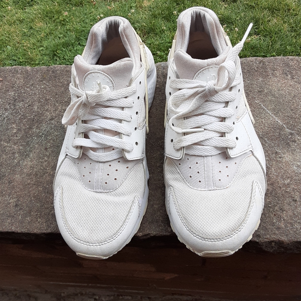 Youth nike huarache